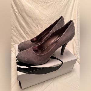 Nine West suede heels